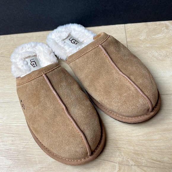UGG Pearle Faux Fur Lined Scuff Slippers womens size 7 US - Picture 3 of 8